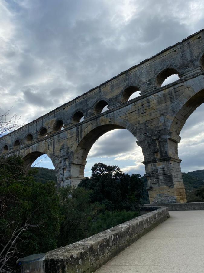 Studio Havre De Paix Au Pont Du Gard Piscine Et Jacuzzi Chez Valerie Payre Vers-Pont-du-Gard Eksteriør billede